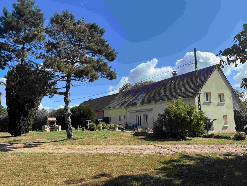 Image Façade à  maison individuelle de Neauphe-sous-Essai