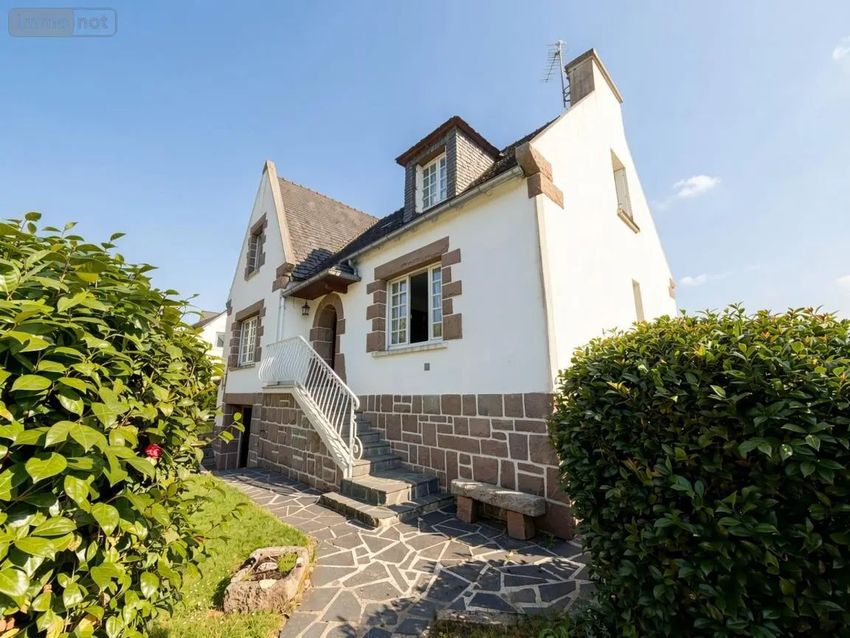 Image Façade à  maison individuelle de Saint-Martin-des-Champs