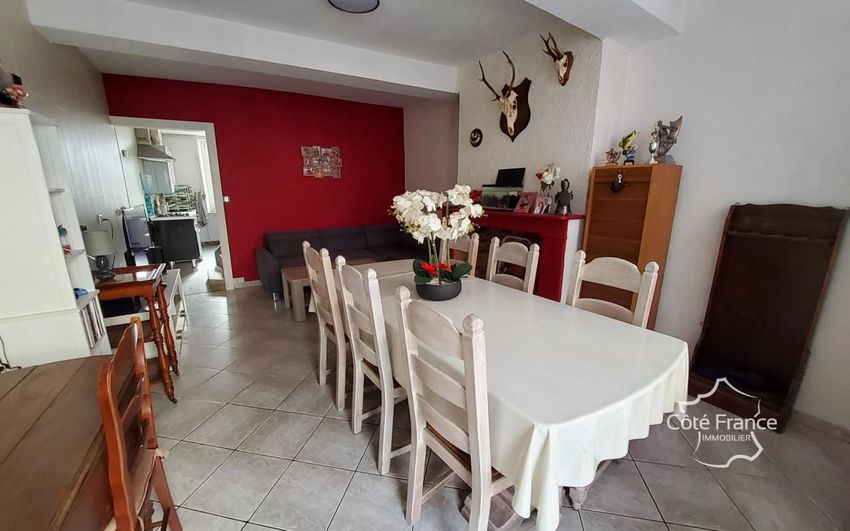 Image Salon à  maison de village de Monthermé