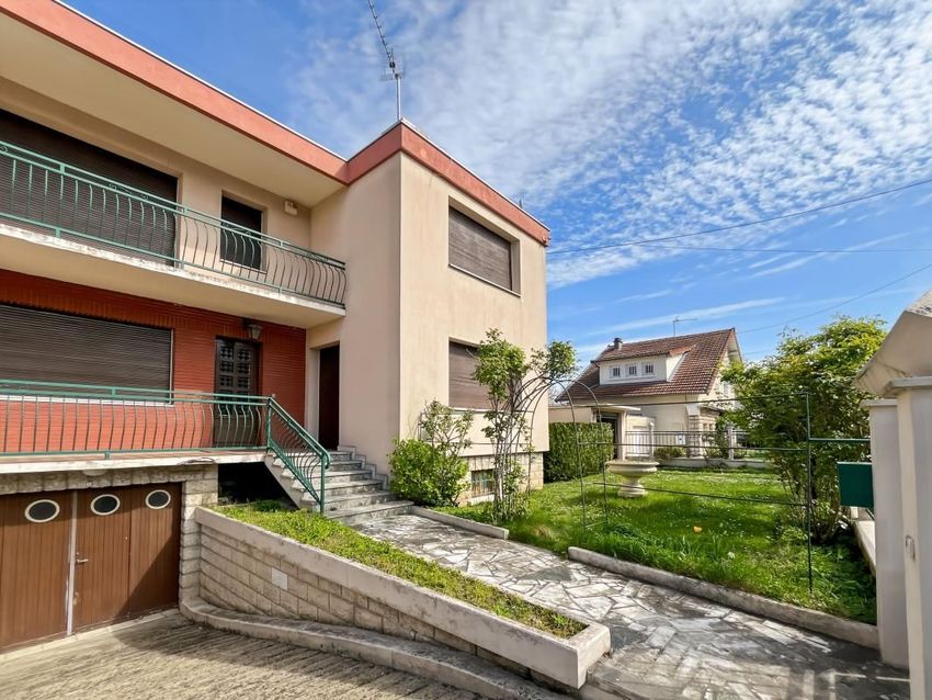 Image Façade à  maison individuelle de Sannois