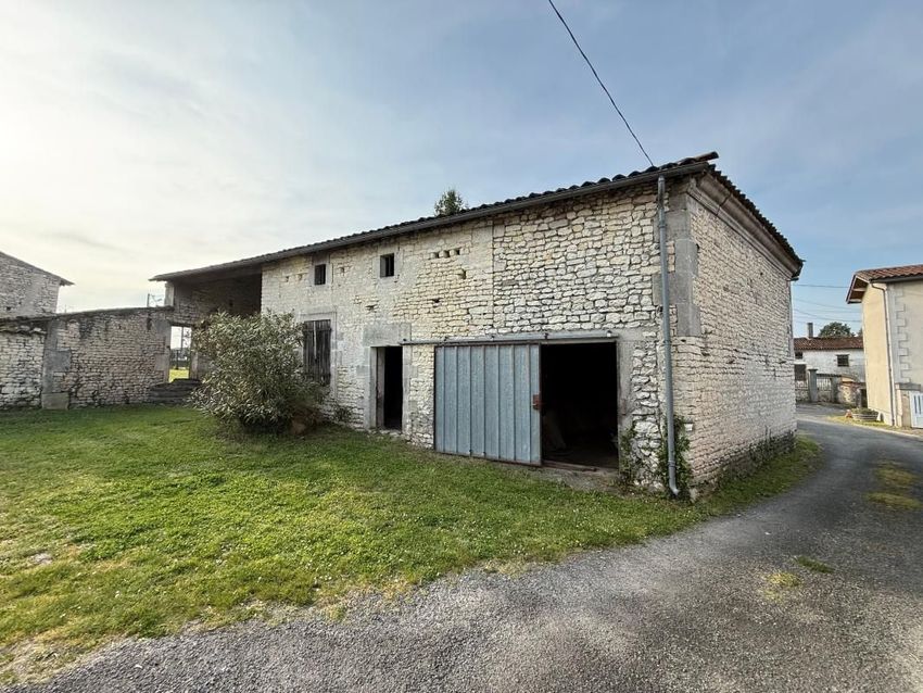 Image Façade à  maison individuelle de Celles