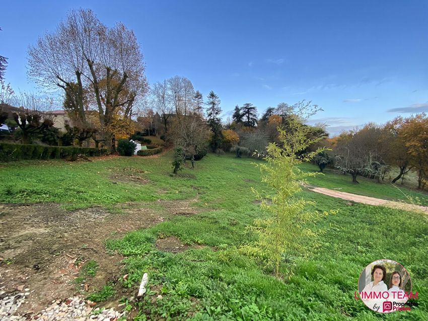 Image de terrain à Molières