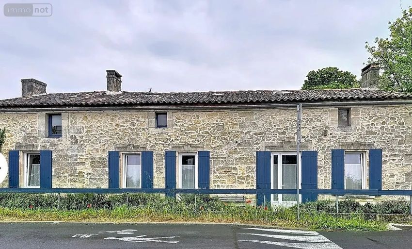 Image Façade à  maison individuelle de Virsac