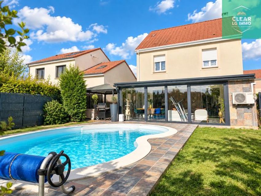 Image Piscine à  maison individuelle de Val de Briey