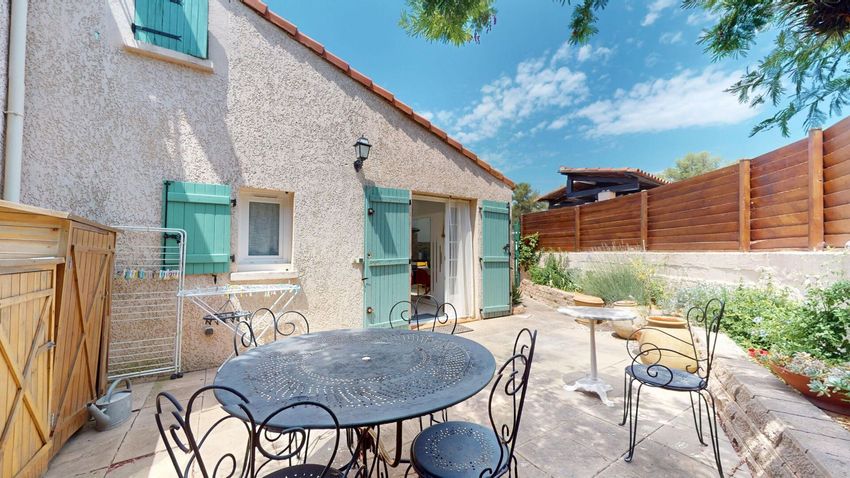 Image Terrasse à  maison mitoyenne de La Motte