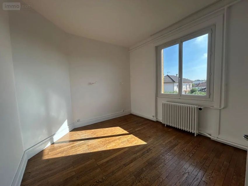 Image Pièce à appartement de Saint-Denis-lès-Bourg