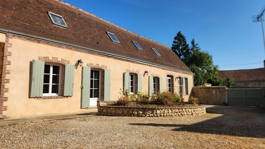 Image Façade à  maison individuelle de Châteauneuf-en-Thymerais