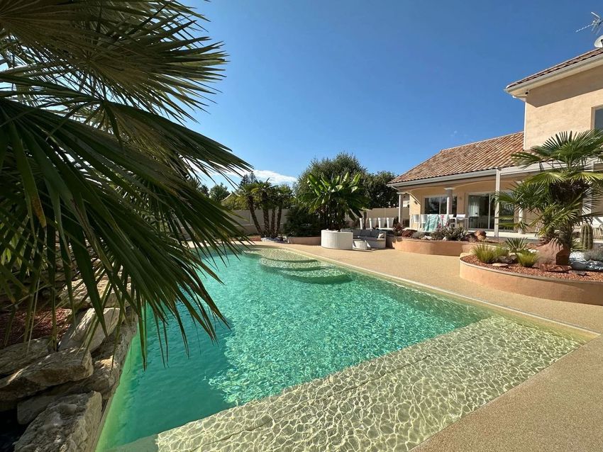 Image Piscine à  maison individuelle de Bourgoin-Jallieu
