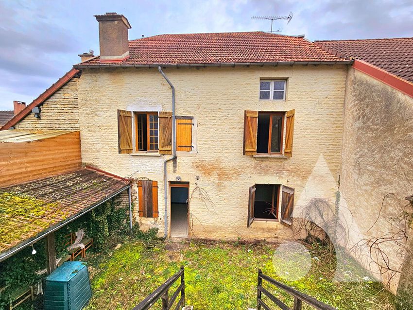 Image Façade à  maison individuelle de Cunfin
