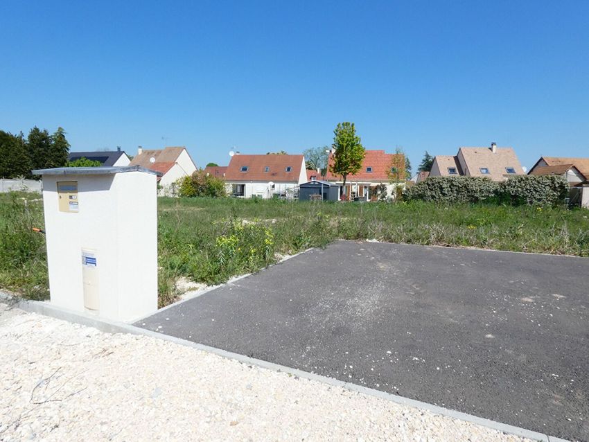 Image de terrain à Oulins