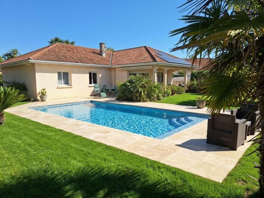 Image Piscine à  maison individuelle de Lescar
