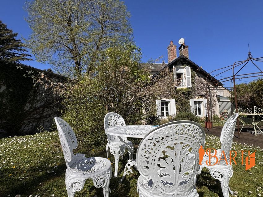 Image Façade à  maison individuelle de La Guerche-sur-l'Aubois