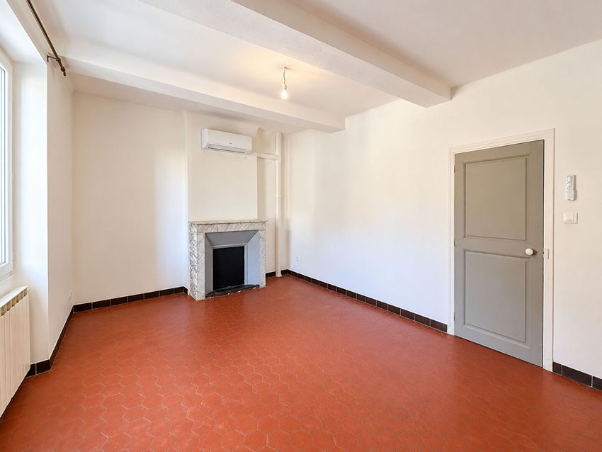 Image Pièce à  maison individuelle de Lambesc