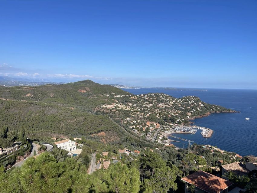 Image Vue à  villa de Théoule-sur-Mer