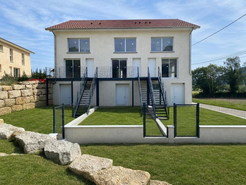 Image Façade à  maison individuelle de Burcin