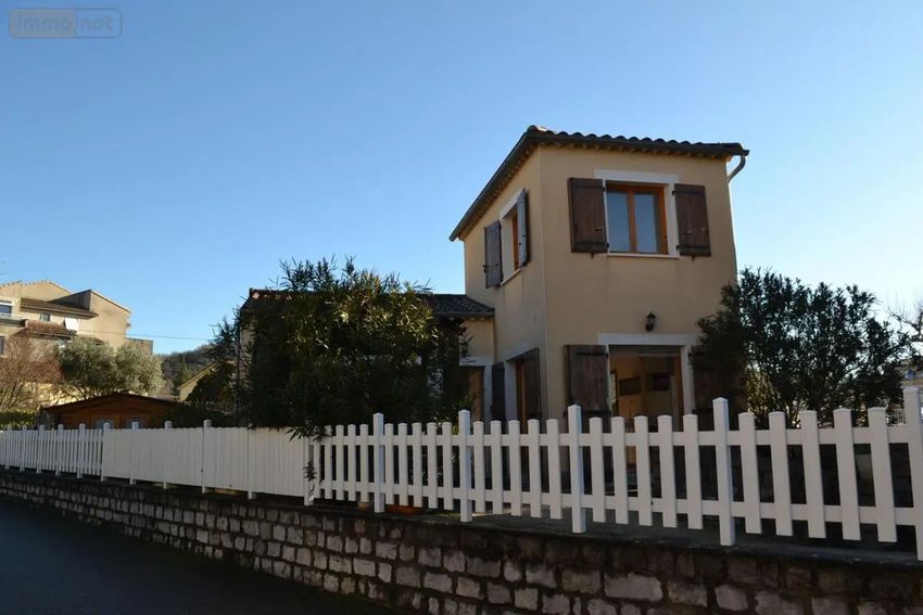 Image Façade à  maison individuelle de Ruoms