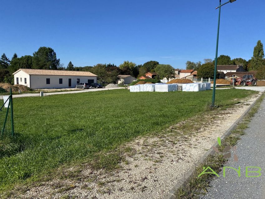 Image de terrain à Sans numéro Impasse des Colombes