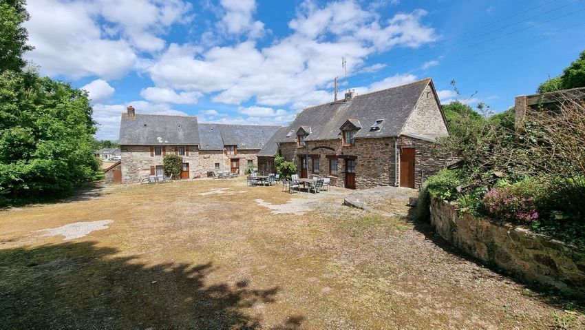 Image Façade à  maison individuelle de Saint-Connec