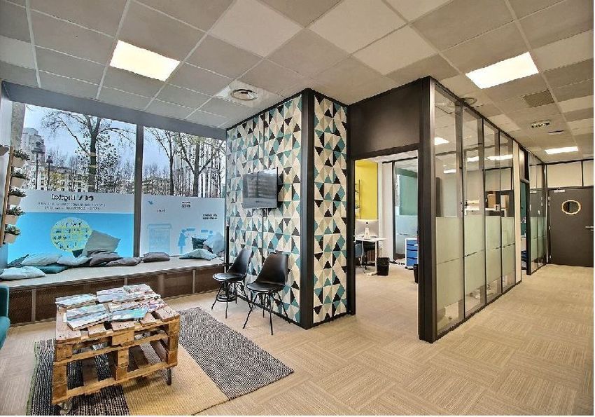 Image de bureau à Bassin de la Villette
