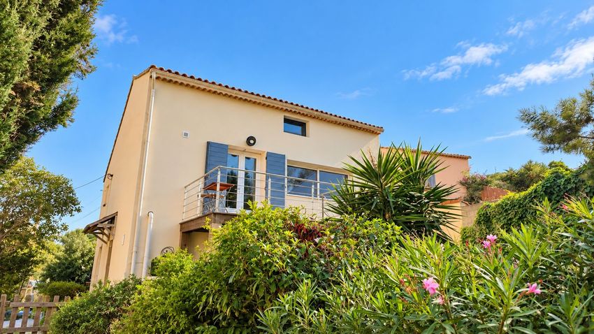 Image Façade à  maison individuelle de Saint-Mandrier-sur-Mer
