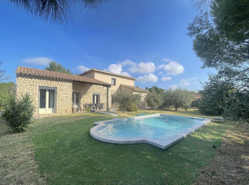 Image Piscine à  maison individuelle de Cairanne