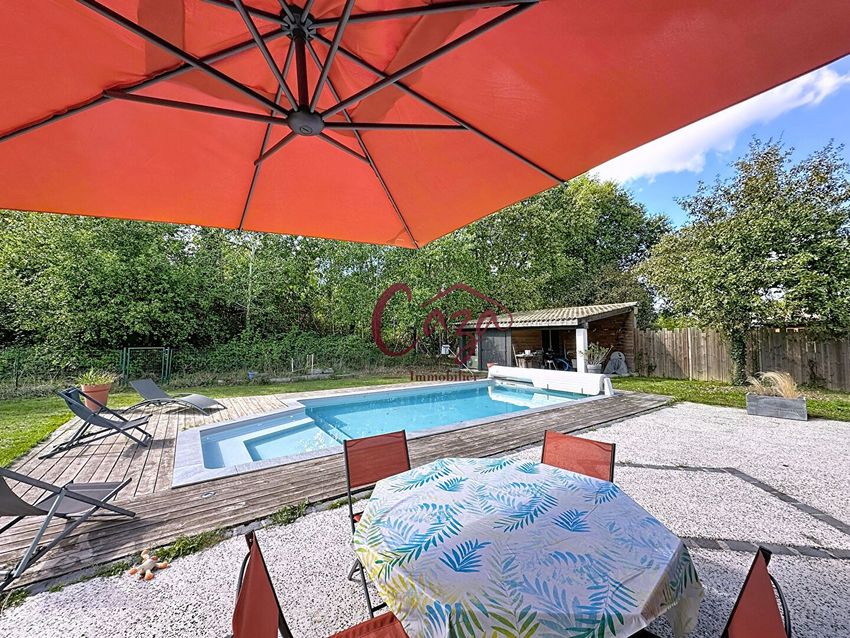 Image Piscine à  maison individuelle de La Sauve