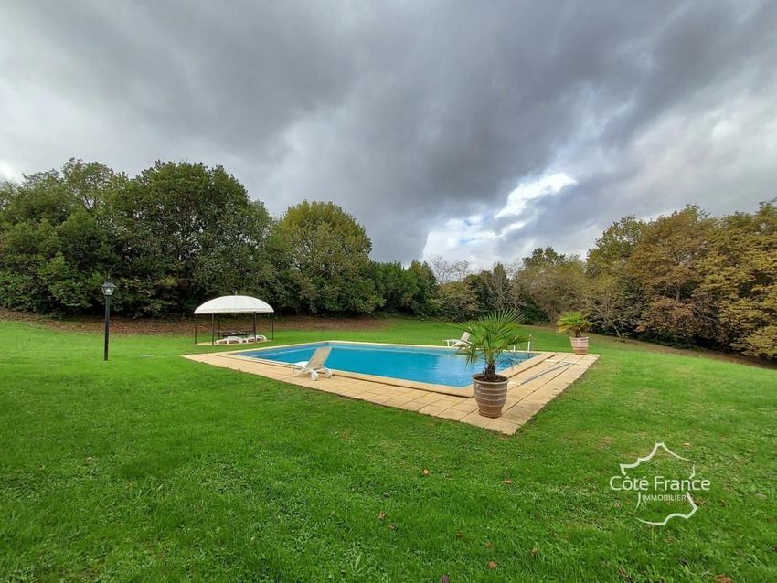 Image Piscine à  propriété agricole de Aillas