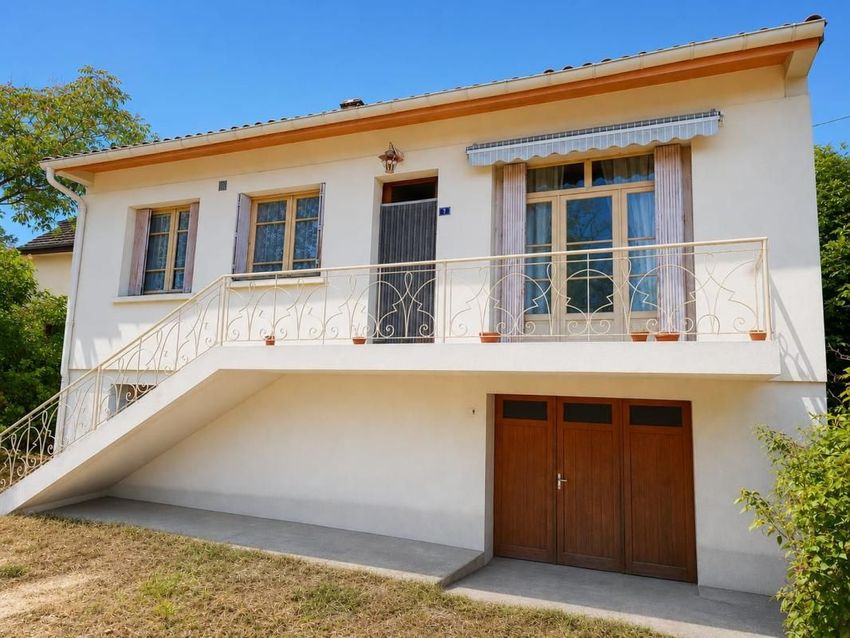 Image Façade à  maison individuelle de Astaffort