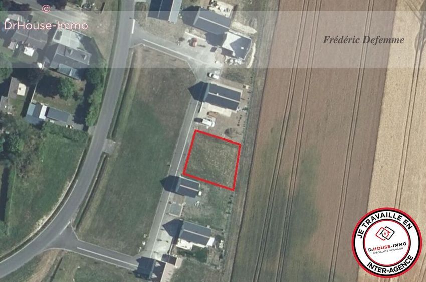 Image de terrain à Neuvy-le-Roi