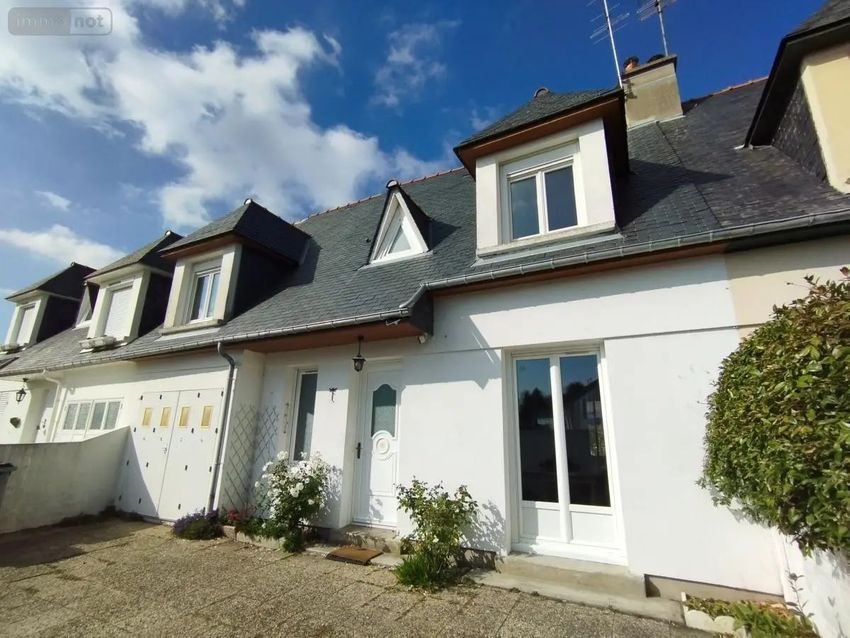 Image Façade à  maison individuelle de Dinard