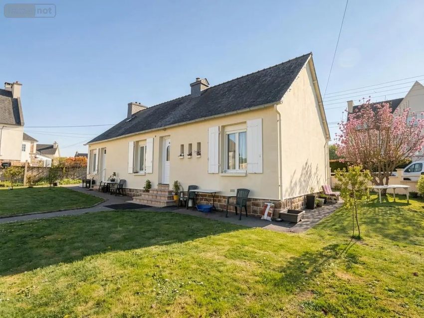 Image Façade à  maison individuelle de Saint-Martin-des-Champs