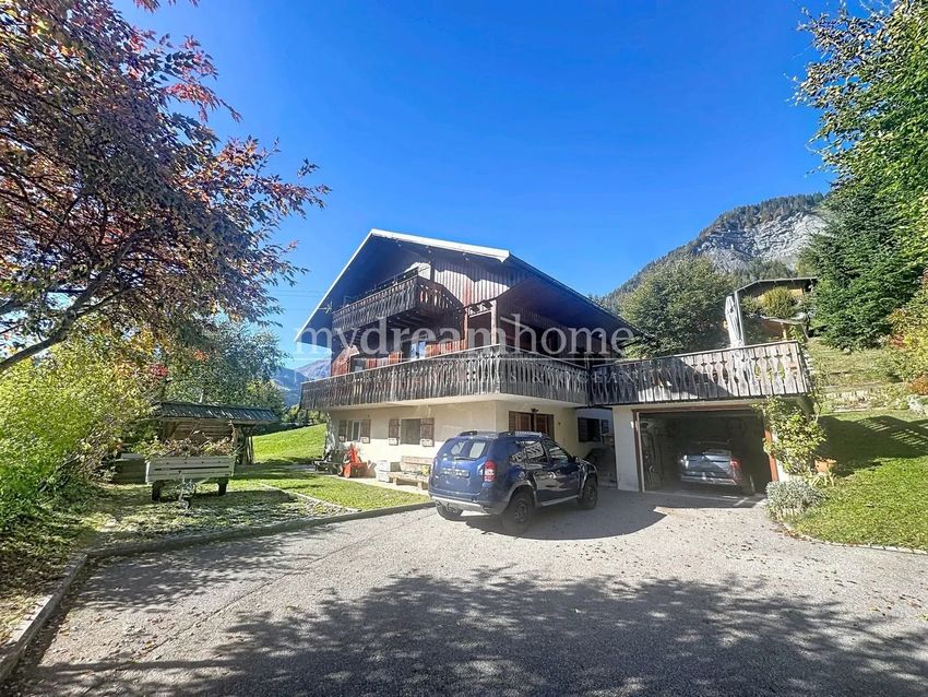 Image Façade à  chalet de montagne de Flumet