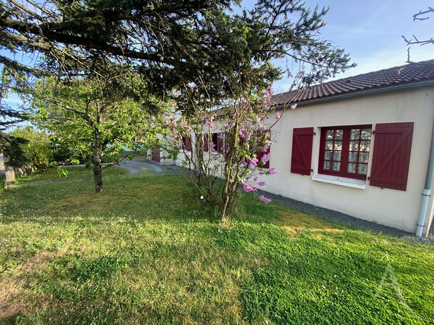 Image Façade à  maison individuelle de Montaigu-Vendée