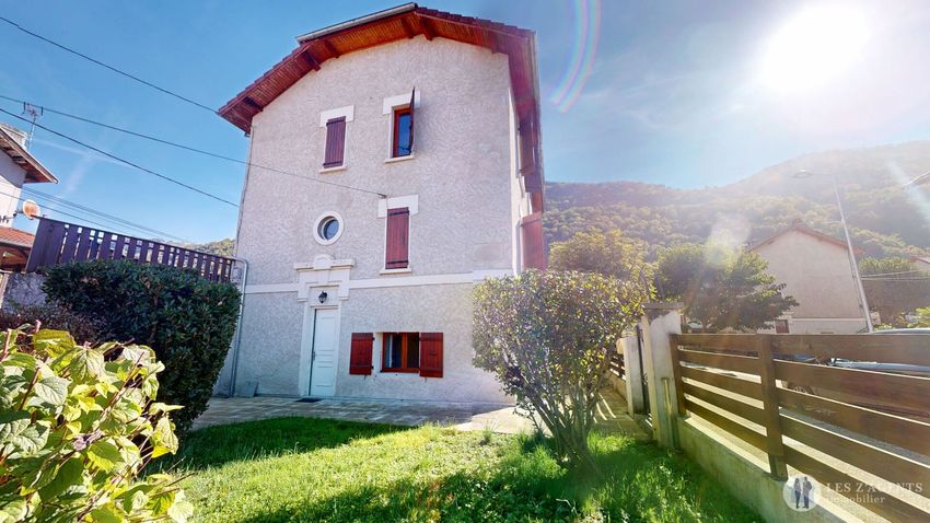 Image Façade à  maison individuelle de Le Versoud