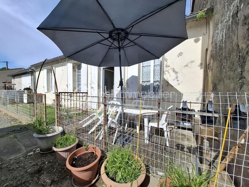Image Terrasse à  maison individuelle de Pujols