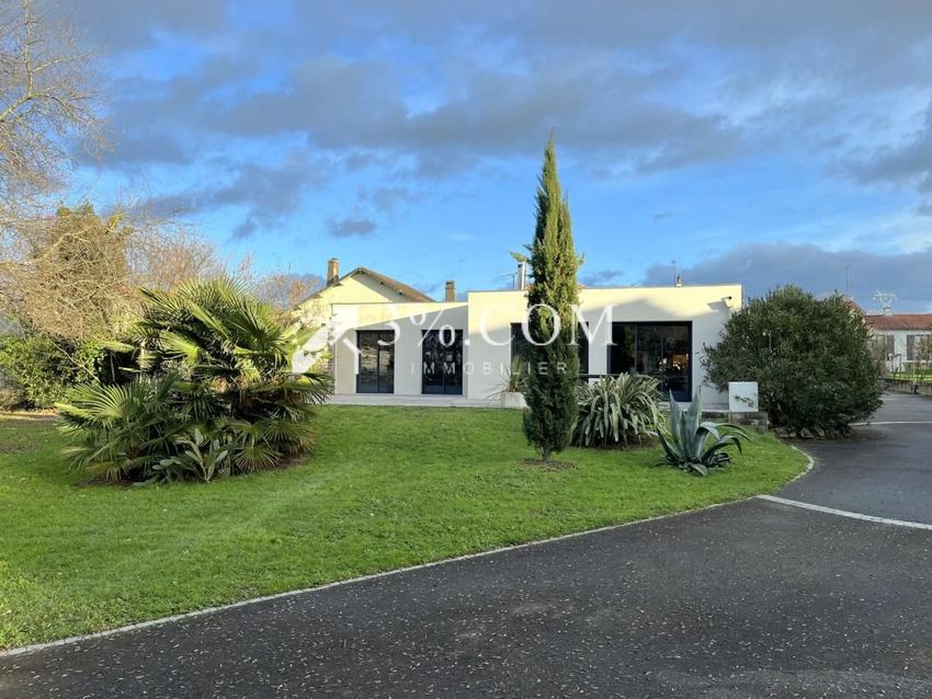 Image Façade à  maison individuelle de Bouguenais