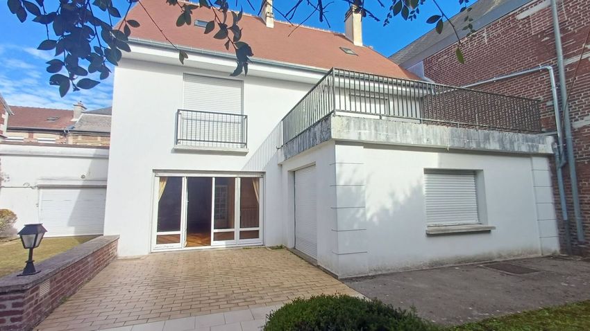 Image Façade à  maison individuelle de Noyon