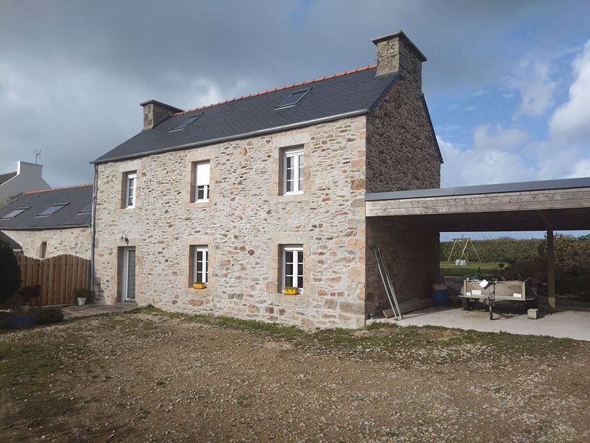 Image Façade à  maison mitoyenne de Lannilis