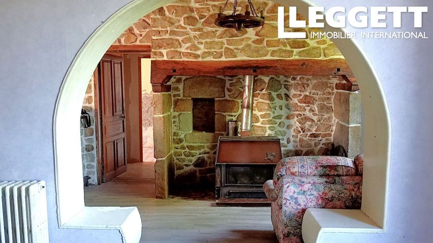 Image Salon à  maison de village de Lapleau
