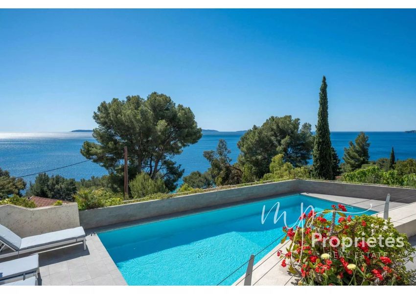 Image Piscine à  maison individuelle de Le Lavandou