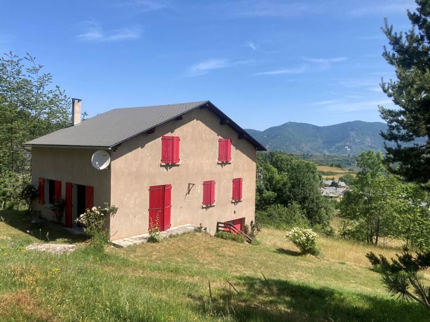 Image Façade à  maison individuelle de Carcanières
