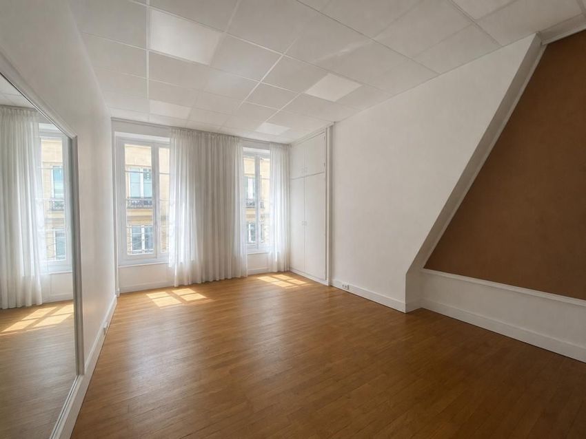 Image de bureau à Porte Saint Denis-Paradis
