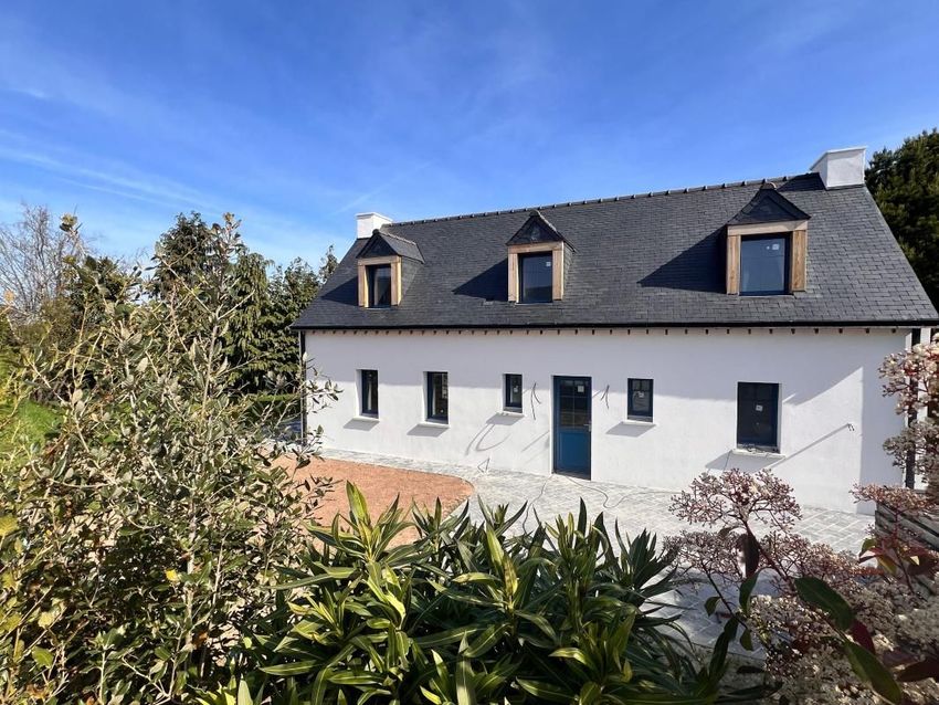 Image Façade à  maison individuelle de Arzon