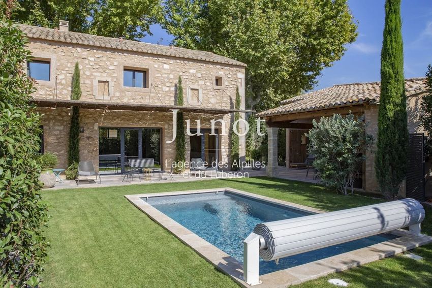 Image Piscine à  maison traditionnelle de Maussane-les-Alpilles