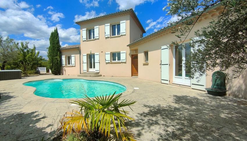 Image Piscine à  maison individuelle de Rosières
