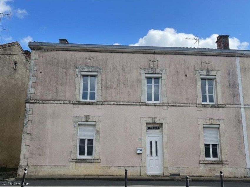 Image Vue à  propriété agricole de Aunac-sur-Charente