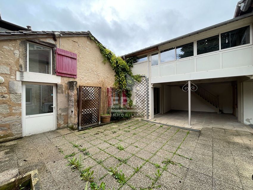 Image Façade à  maison mitoyenne de Périgueux