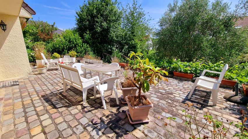 Image Terrasse à  maison individuelle de Bagneux