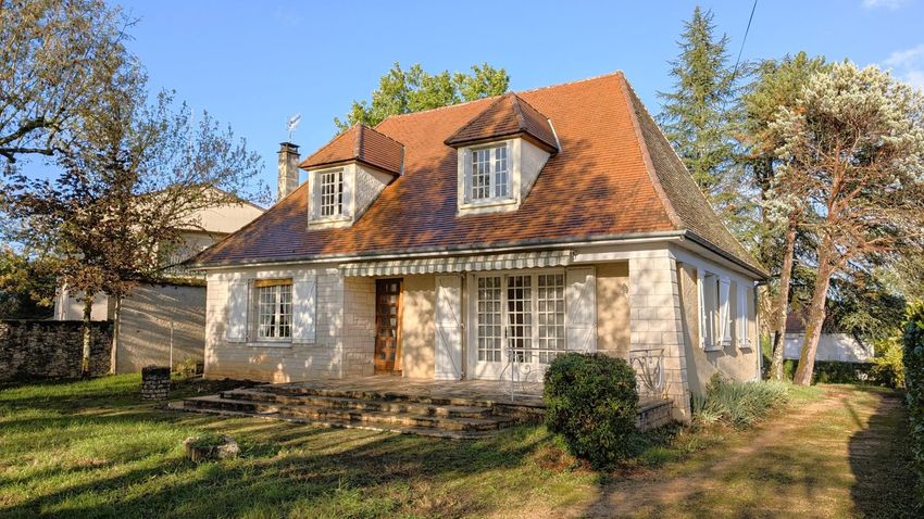 Image Façade à  maison individuelle de Gramat