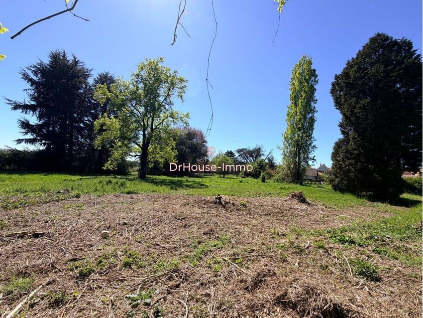 Image de terrain à Lumigny-Nesles-Ormeaux